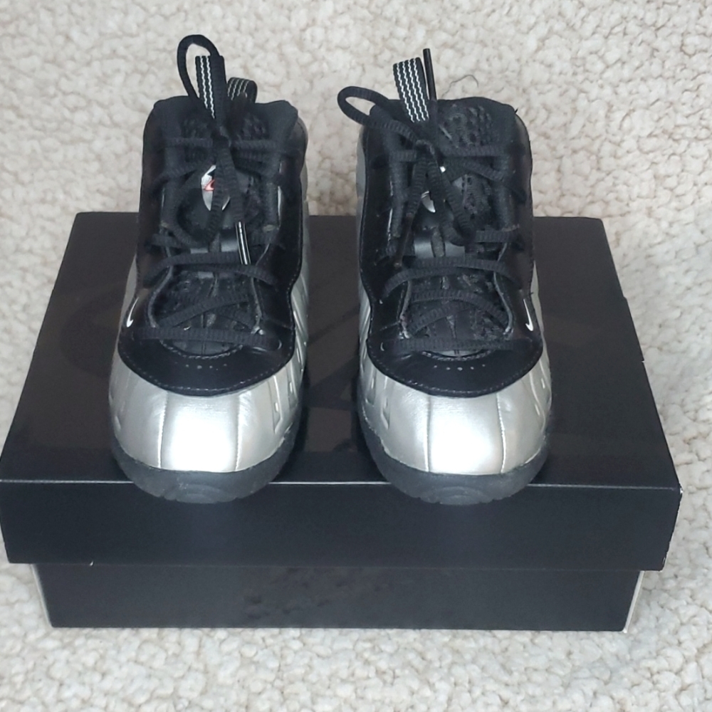 NIKE LITTLE POSITE SNEAKERS